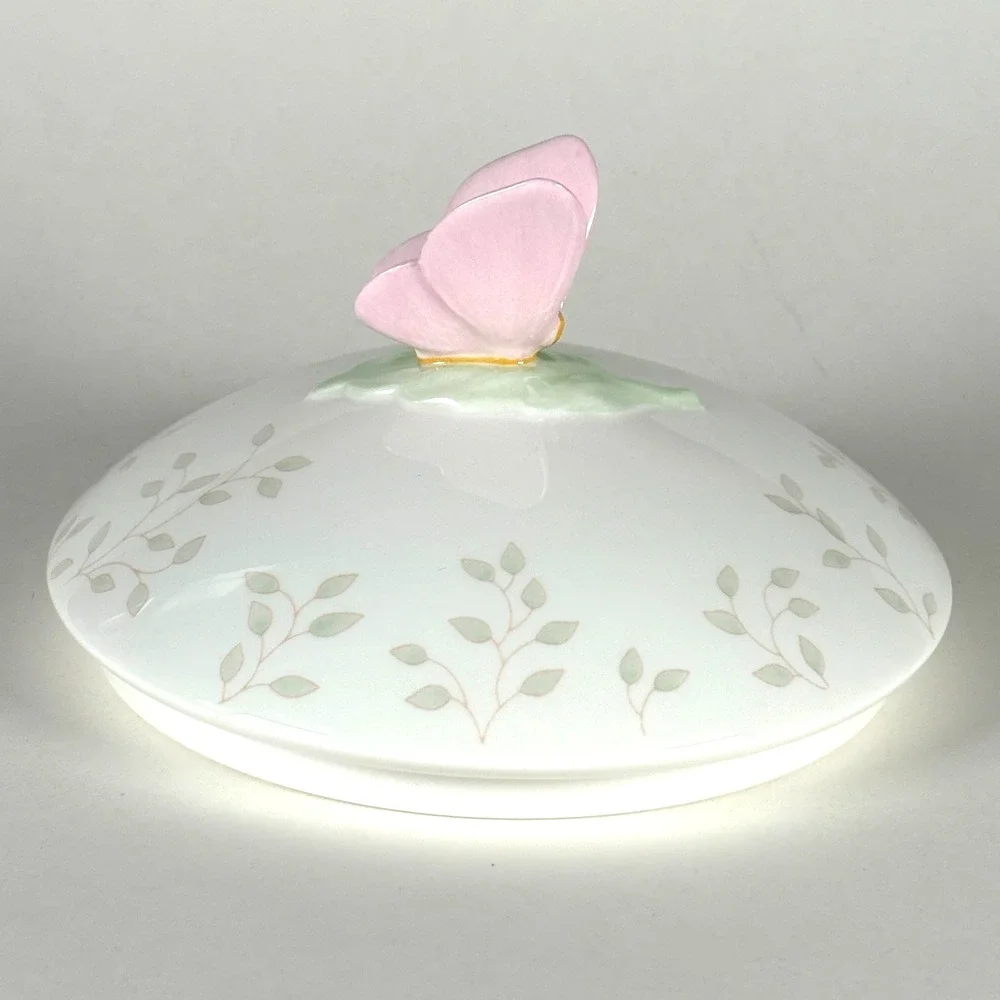 Lenox Butterfly Meadow Large Canister Louise Le Luyer Porcelain Pink Butterfly
